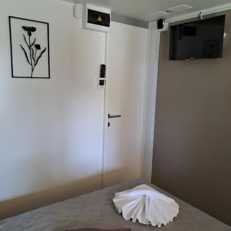 Mobile Homes Dololego - Drage 3* Baska Voda